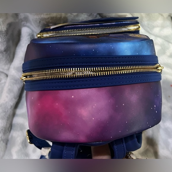 NWT Her Universe Marvel’s Dr Strange glow in the dark mini backpack - Picture 9 of 13